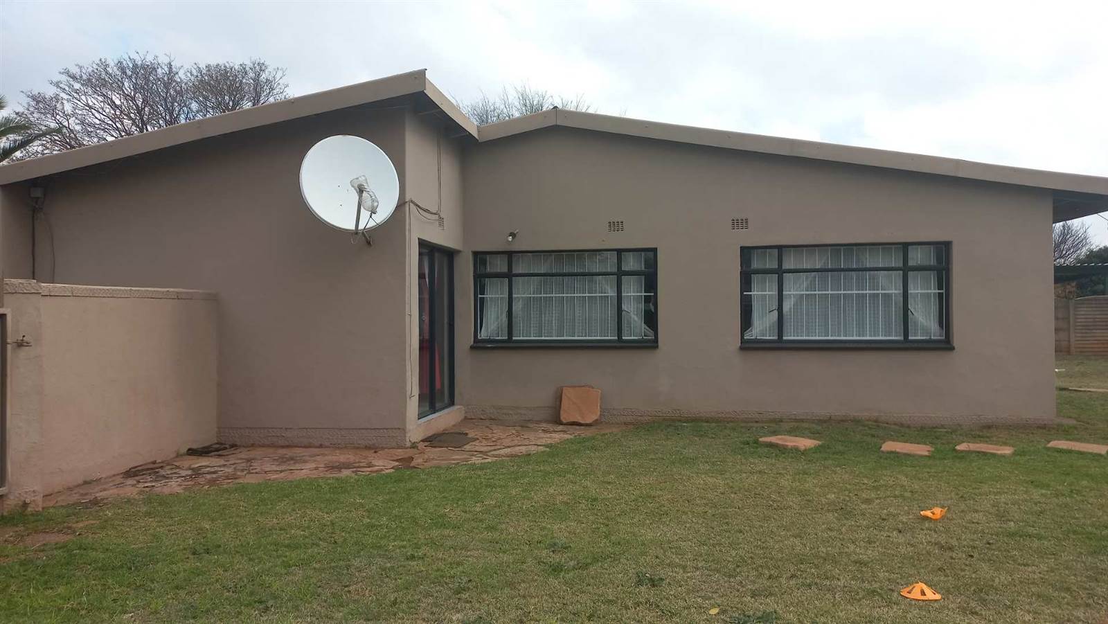 4 Bed House in Meyerton photo number 1