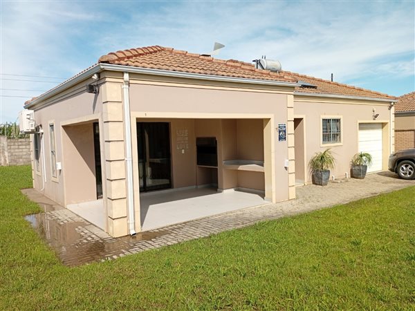 2 Bedroom Simplex 2 Bedroom Simplex