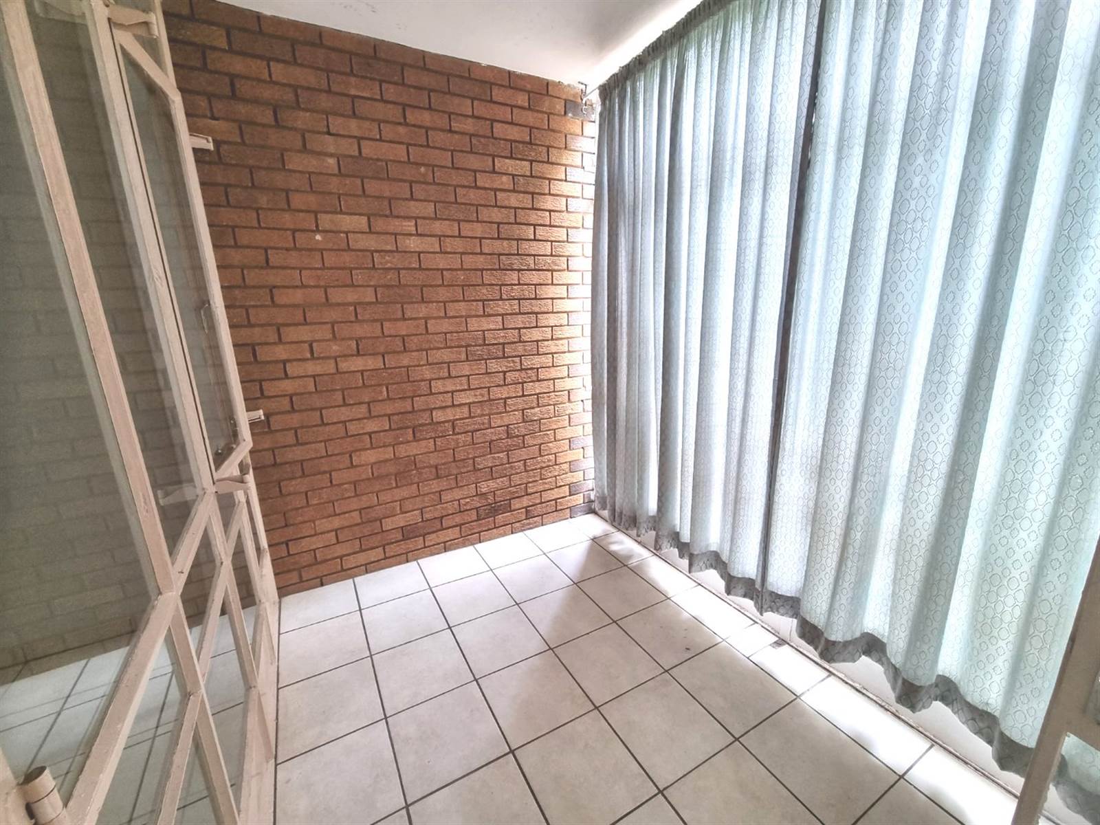 1.5 Bed Apartment in Pretoria North photo number 23
