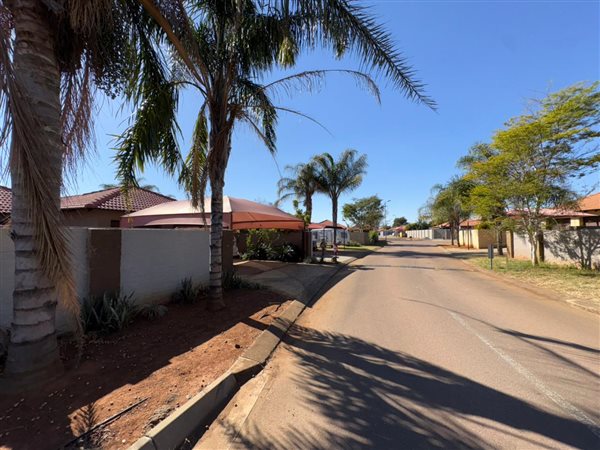 3 Bedroom House 3 Bedroom House