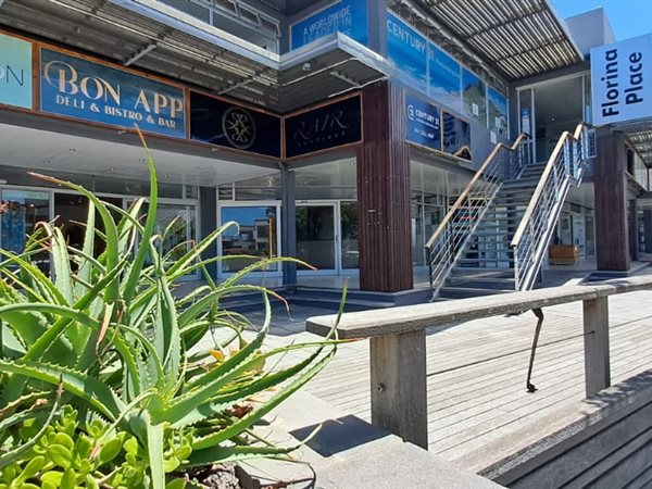 52  m² Commercial space in Plettenberg Bay