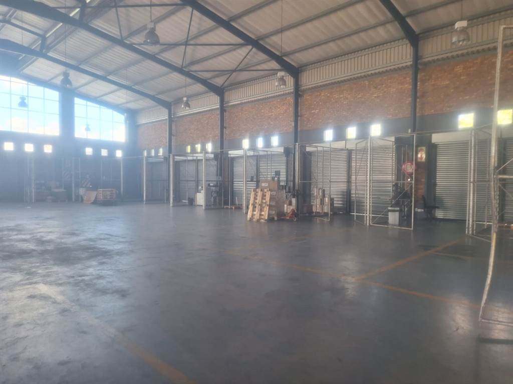 1500  m² Industrial space in Nelspruit Central photo number 3