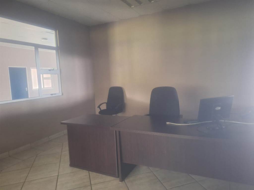 1500  m² Industrial space in Nelspruit Central photo number 22