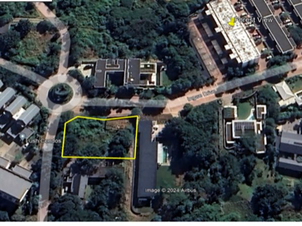 1 492 m² Land