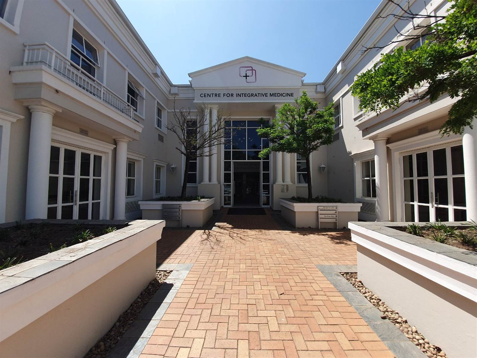 239  m² Commercial space in Bryanston photo number 2