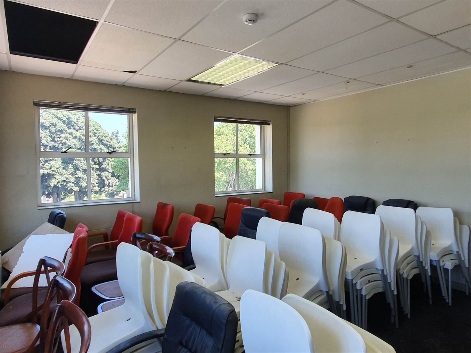 239  m² Commercial space in Bryanston photo number 9