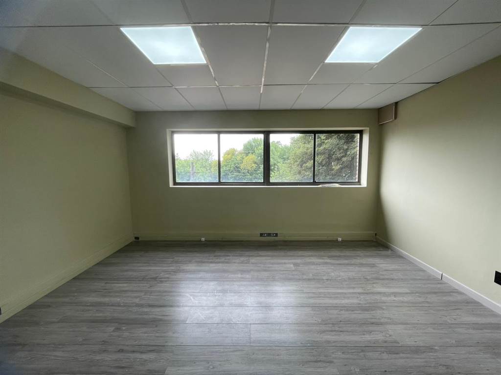 255  m² Commercial space in Ferndale photo number 19