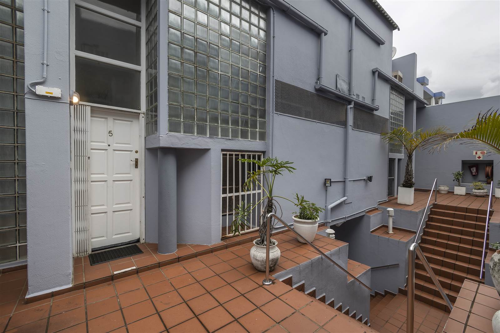 2 Bed Townhouse in Musgrave photo number 18