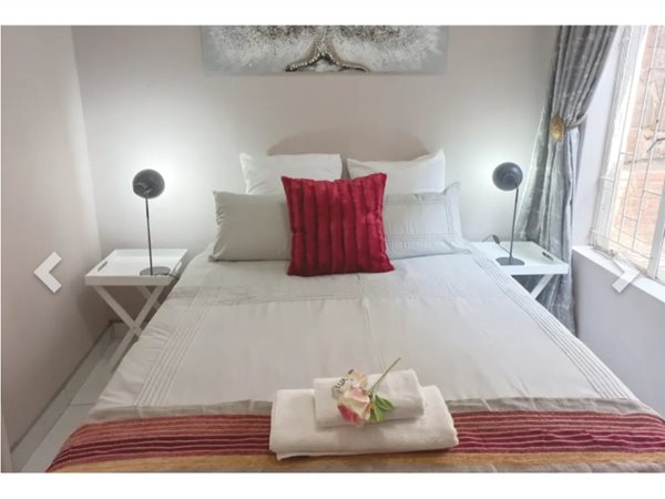 1 Bed Apartment in Moreleta Park