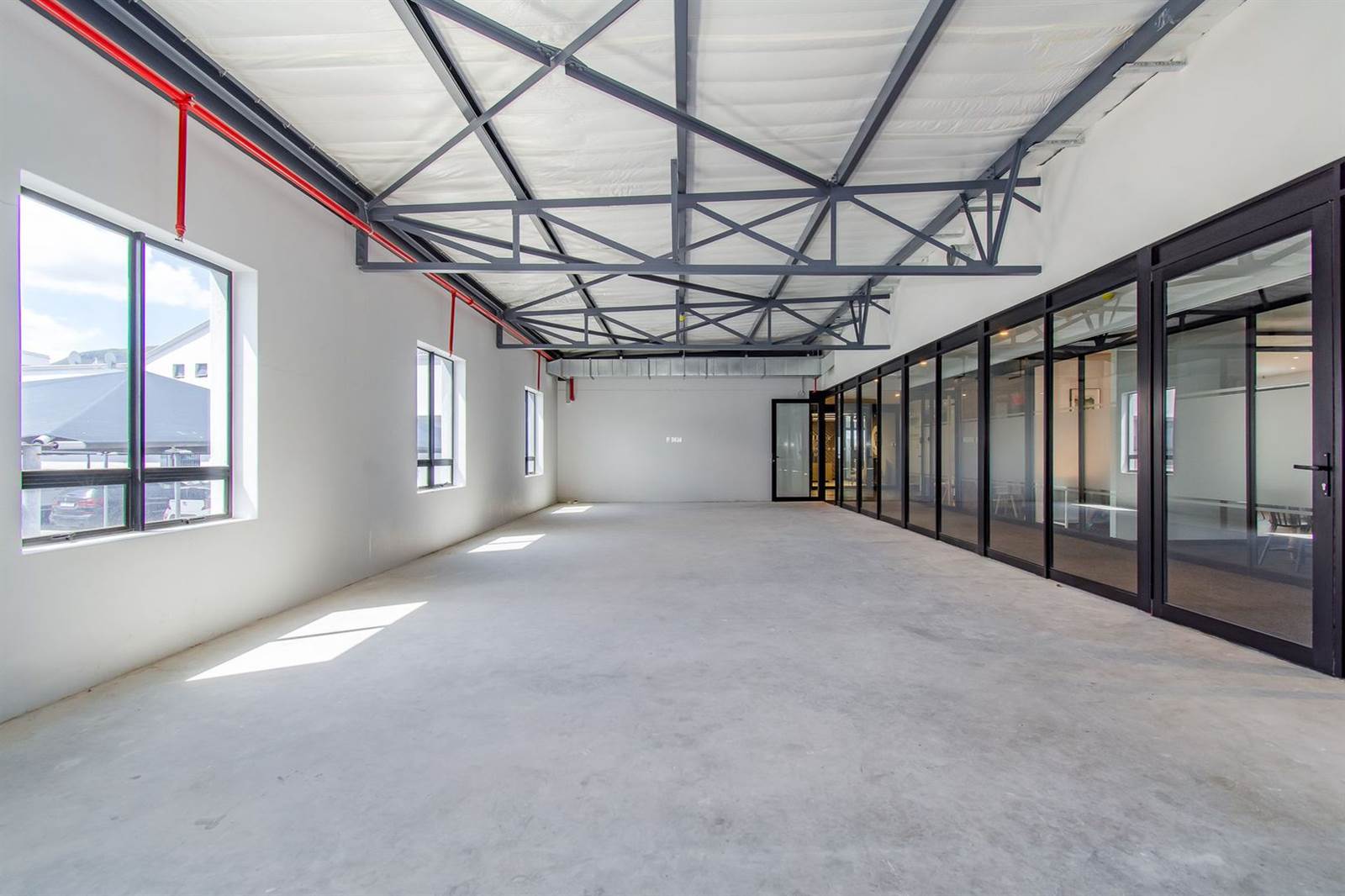 279  m² Office Space in Stellenbosch Central photo number 9