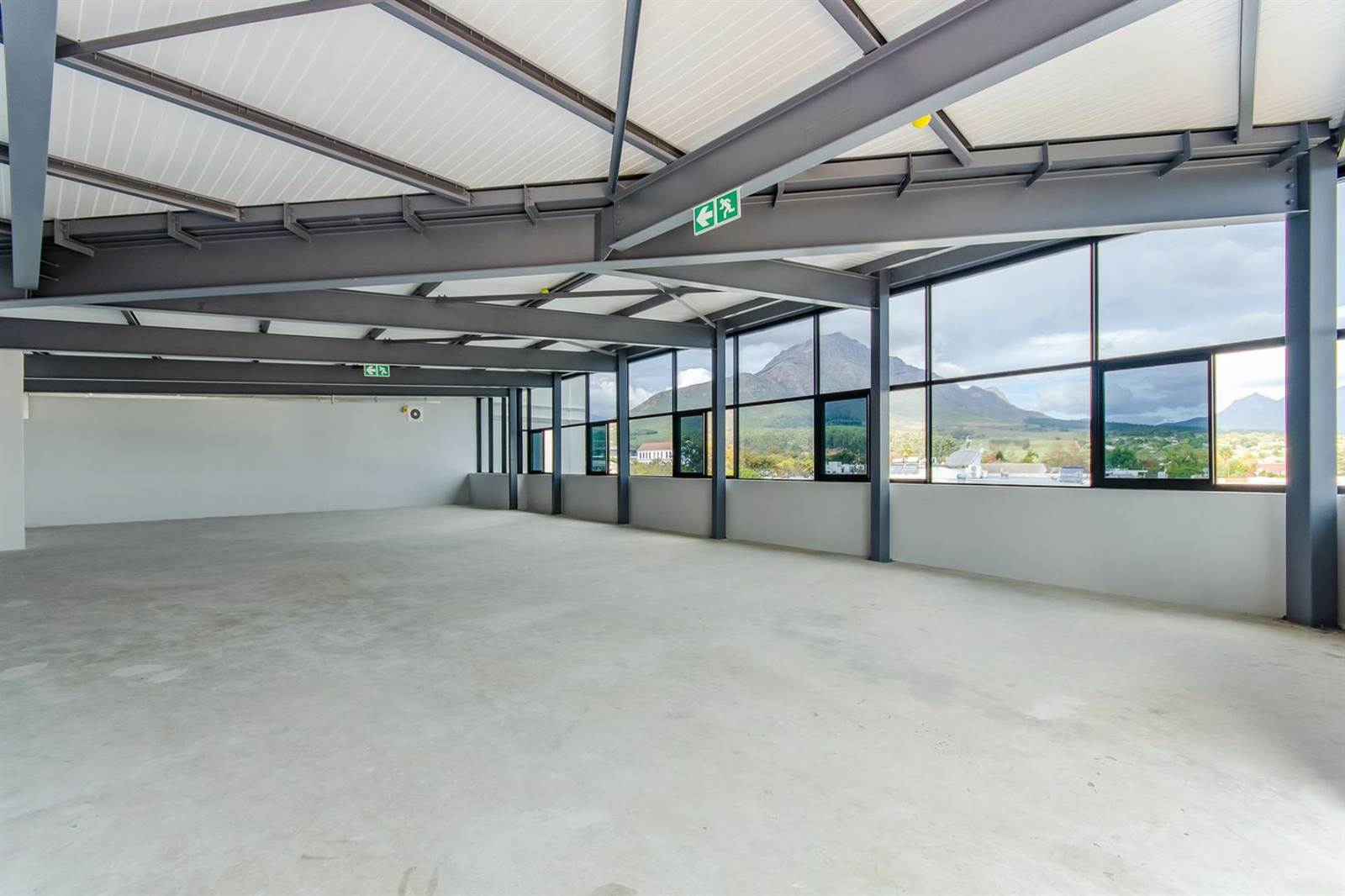 279  m² Office Space in Stellenbosch Central photo number 25