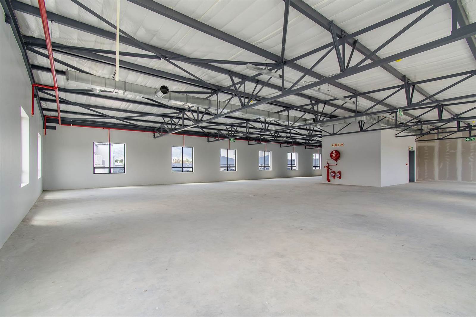 279  m² Office Space in Stellenbosch Central photo number 1