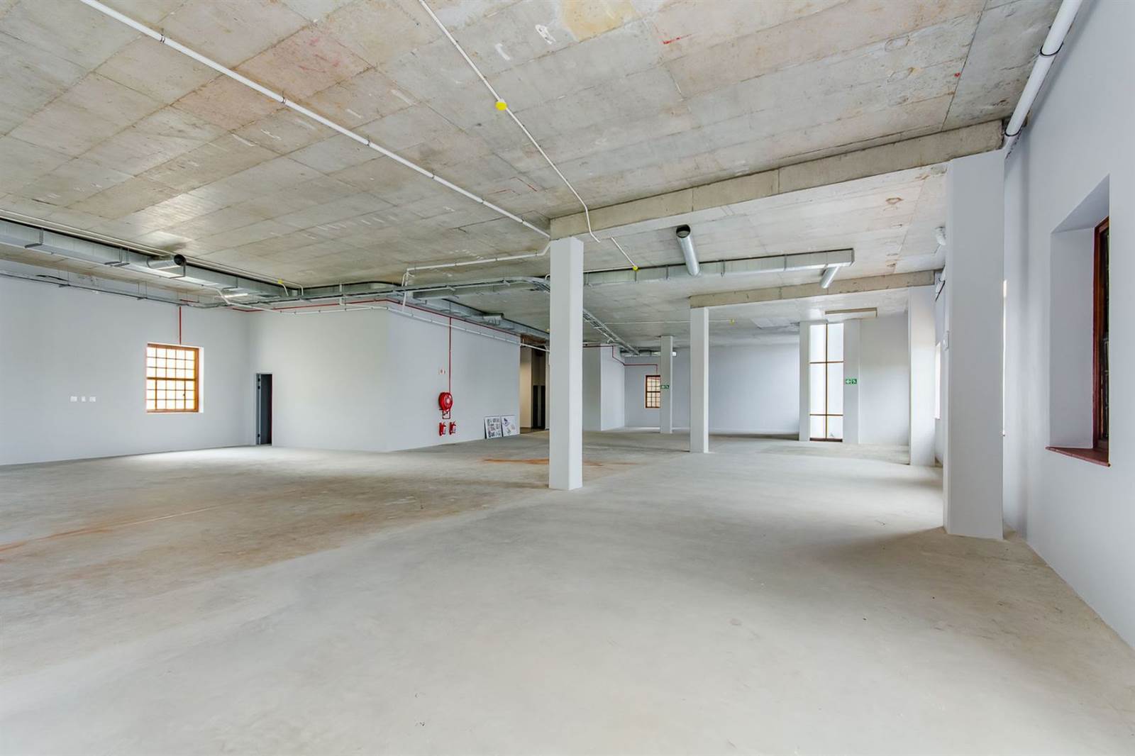 279  m² Office Space in Stellenbosch Central photo number 20