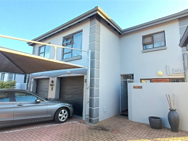 3 Bedroom Townhouse