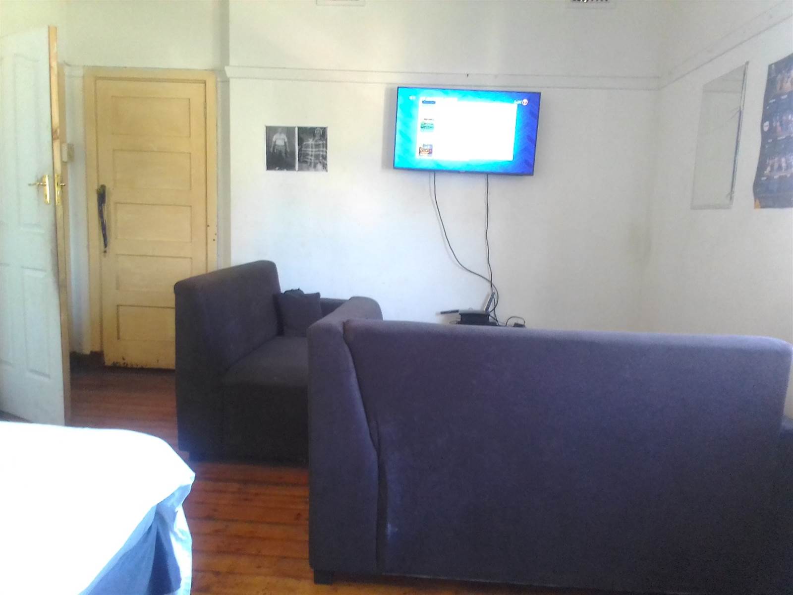 3 Bed Apartment in Durban CBD photo number 2