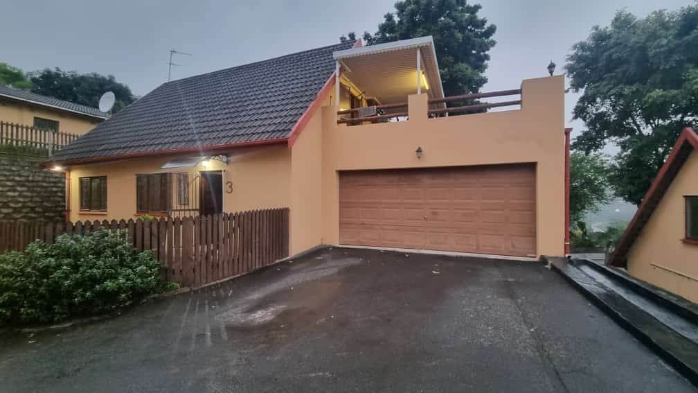 3 Bed Townhouse for sale in T4466139 Private Property