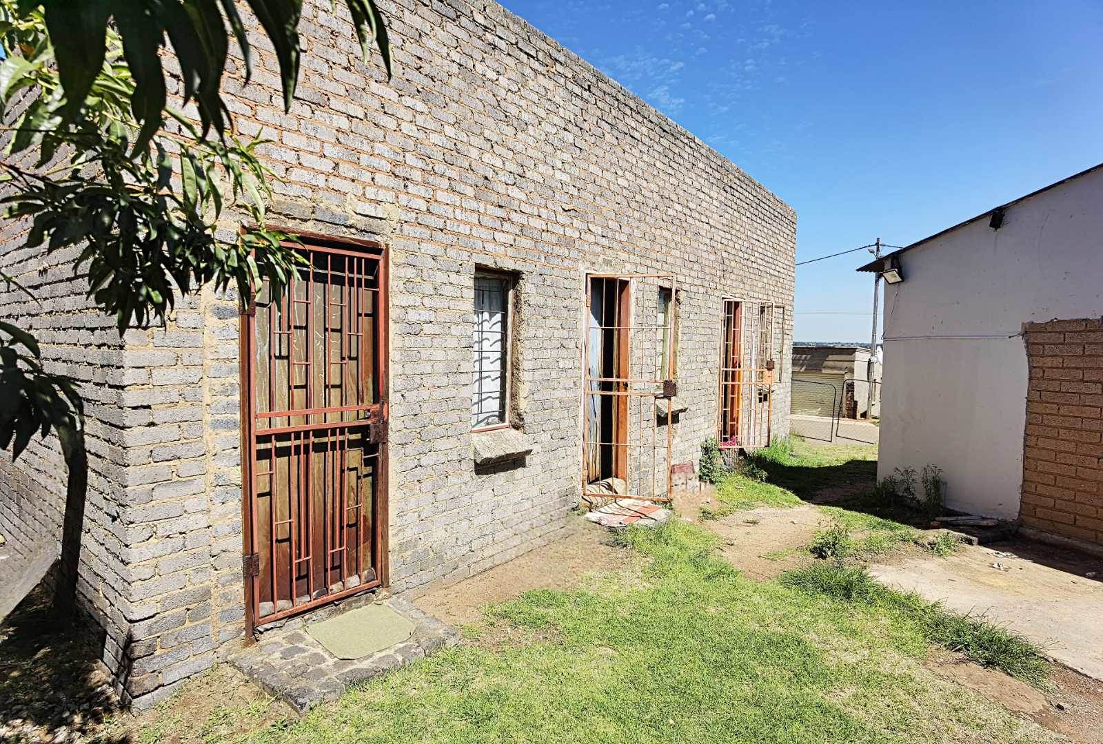4 Bed House in Benoni AH photo number 11