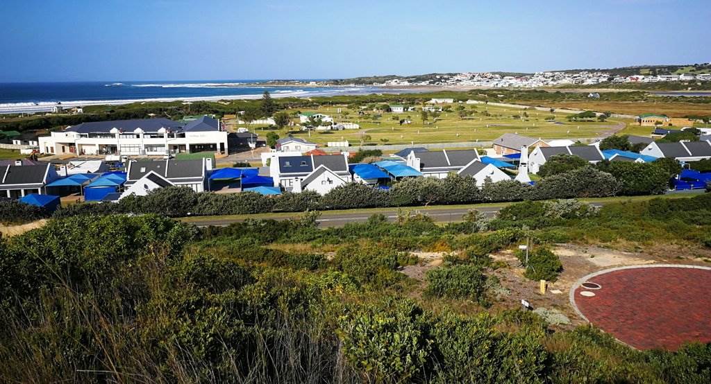 444 m² Land available in Stilbaai photo number 1