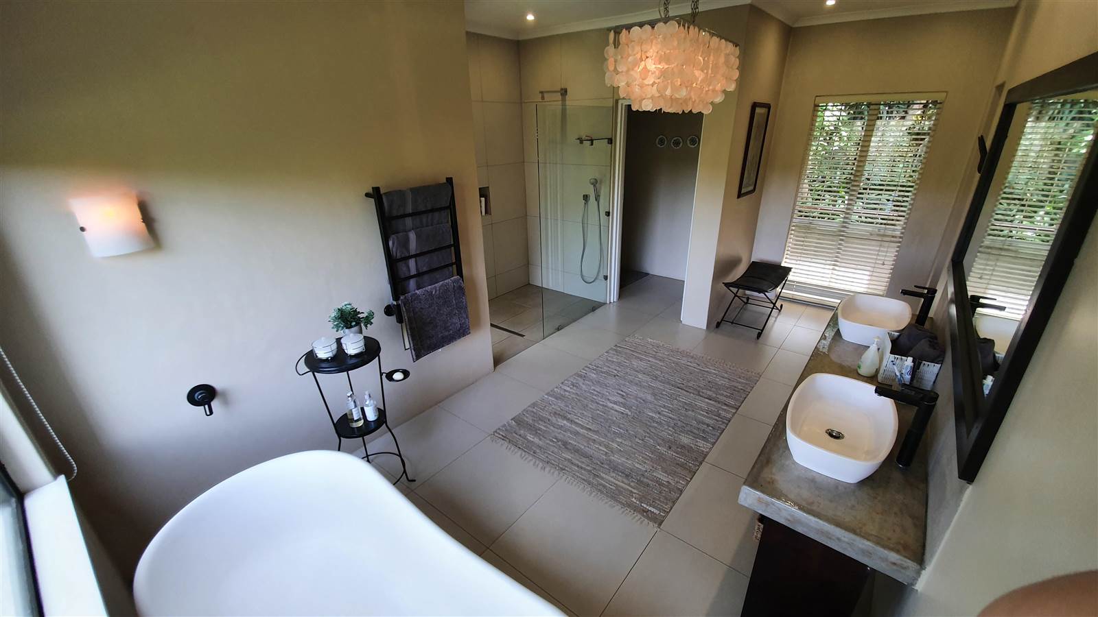 5 Bed House in Nelspruit Central photo number 21