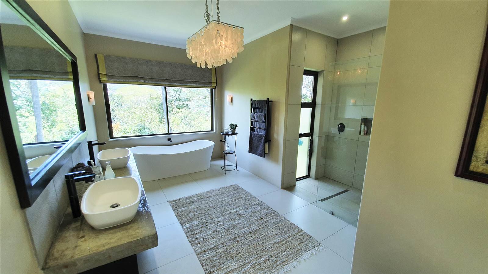 5 Bed House in Nelspruit Central photo number 20