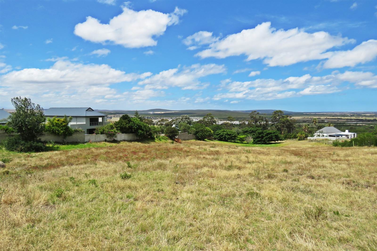 1.1 ha Land available in Bredasdorp photo number 3