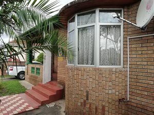 4 Bed House in Clairwood