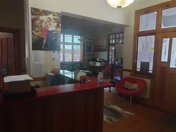 360 m² Office Space 360 m² Office Space