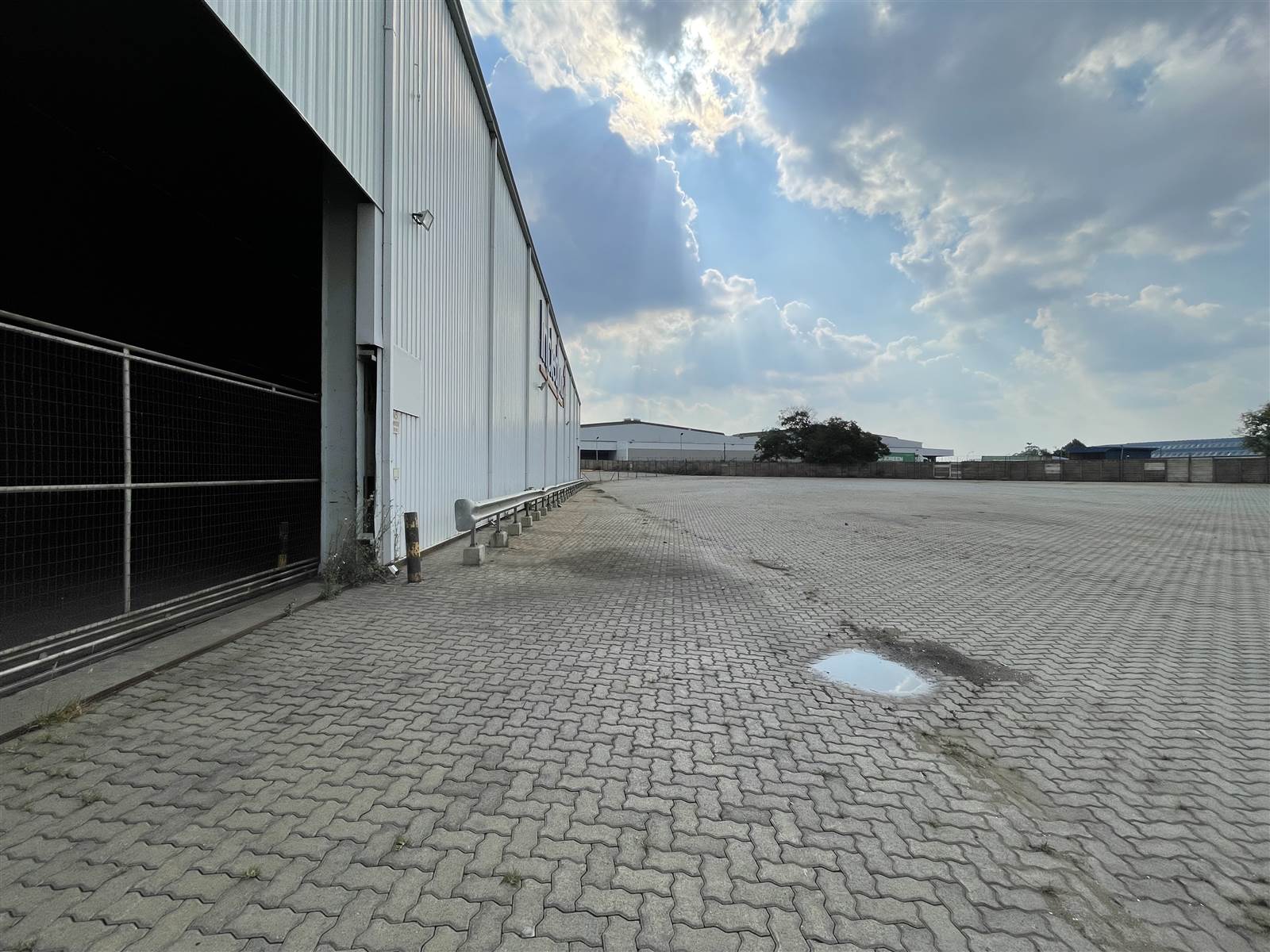 1600  m² Industrial space in Jupiter photo number 10