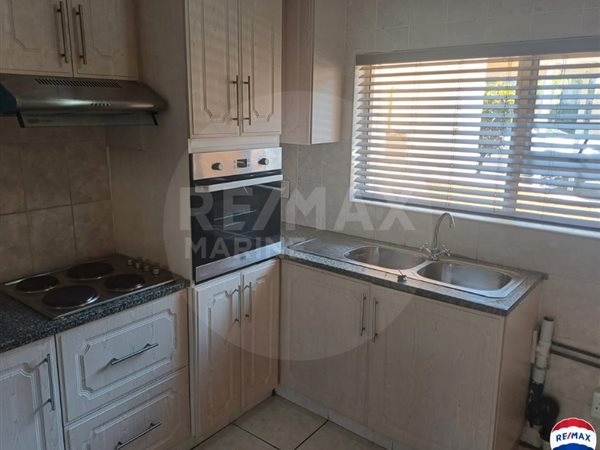 3 Bedroom Townhouse 3 Bedroom Townhouse
