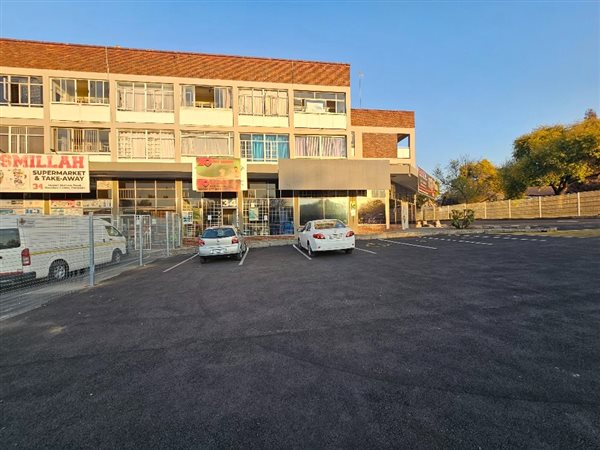 79  m² Commercial space in Illiondale