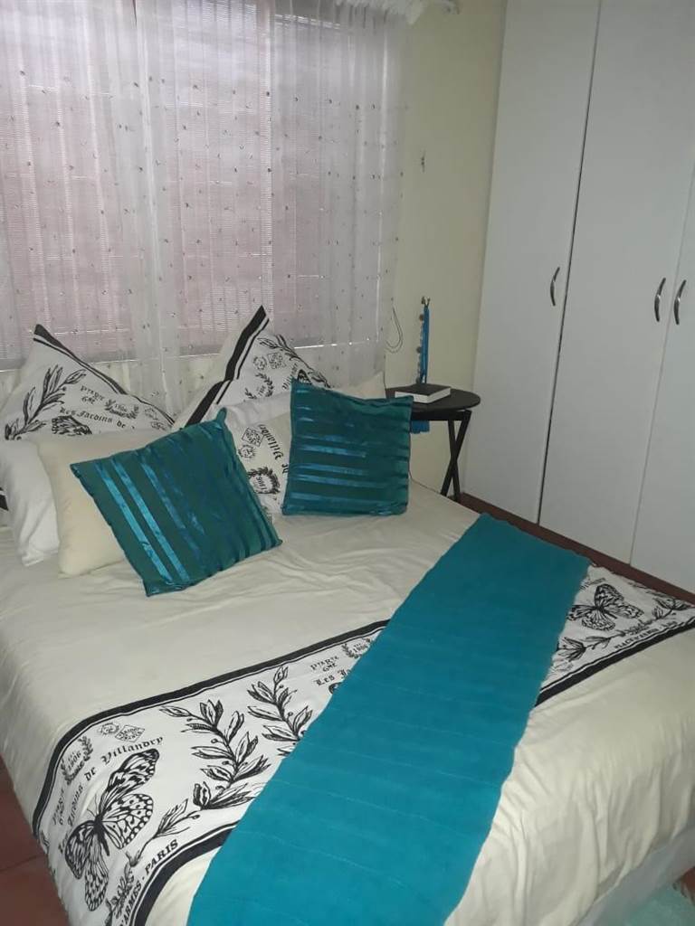 3 Bed Duplex in Phalaborwa photo number 3