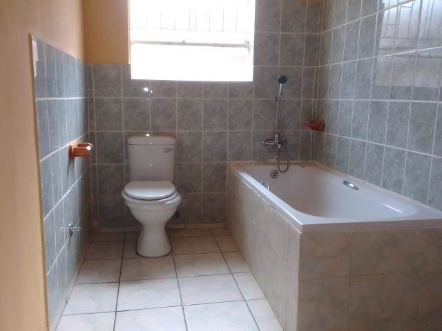 2 Bed Townhouse in Polokwane Central photo number 16