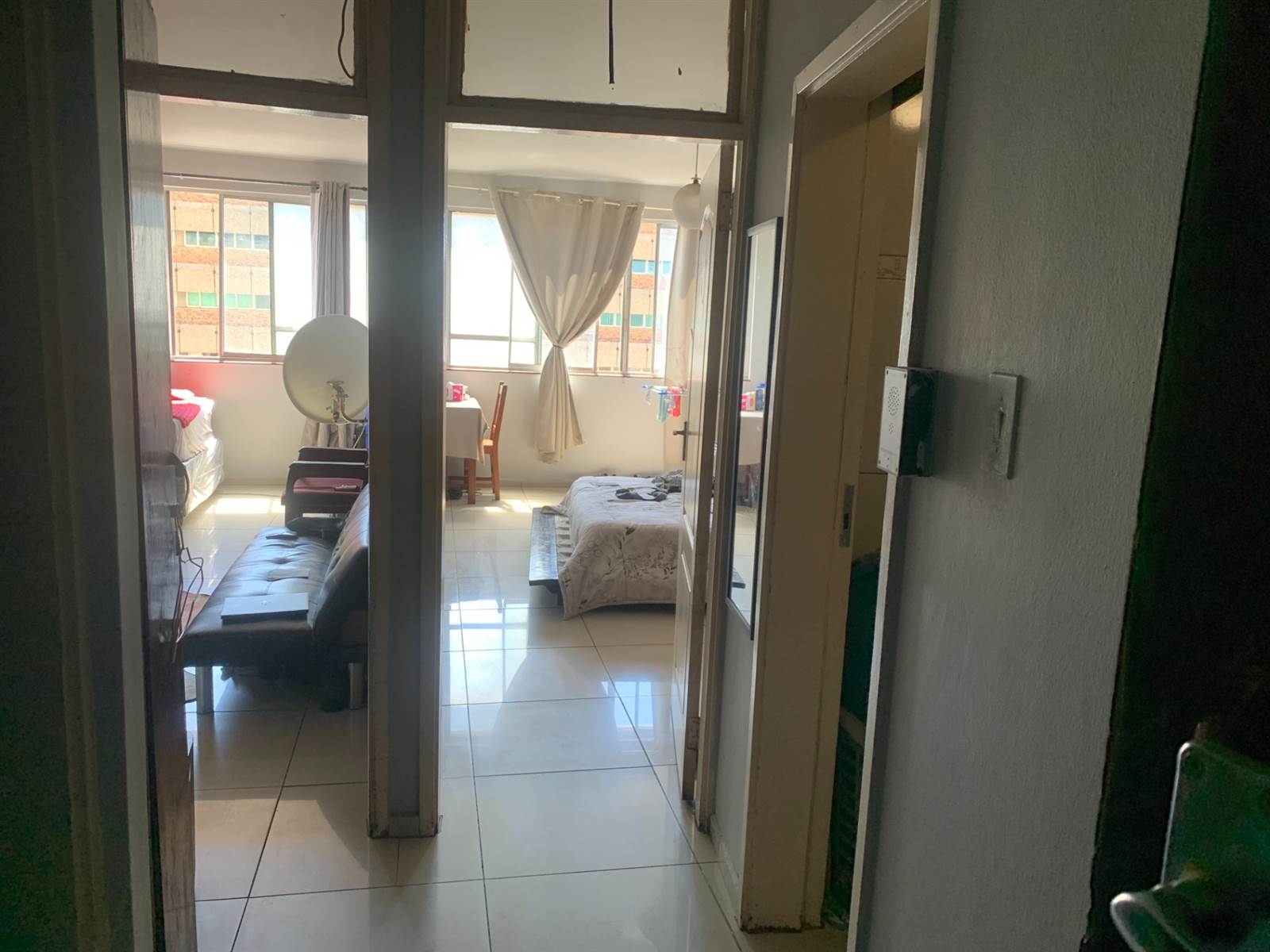 1 Bed Apartment in Durban CBD photo number 11