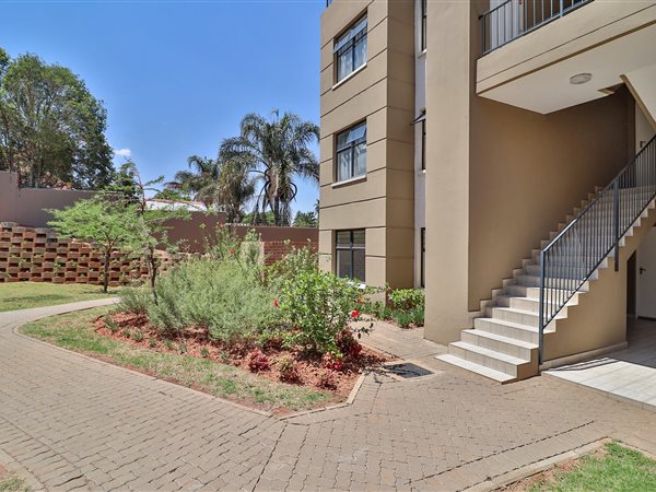 3 Bedroom Apartment 3 Bedroom Apartment
