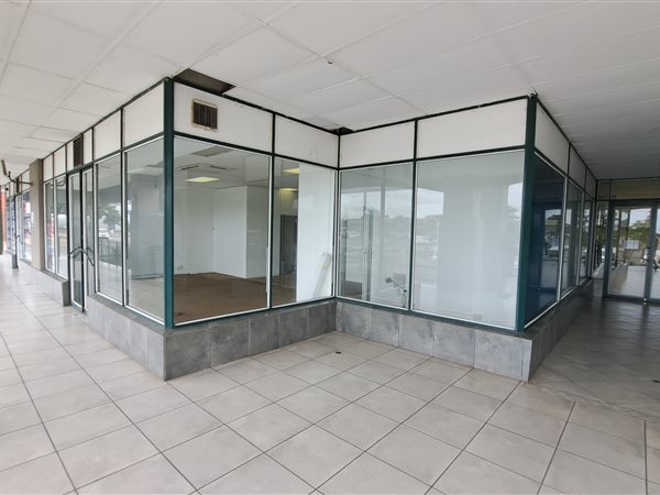 114  m² Commercial space in Richards Bay Central