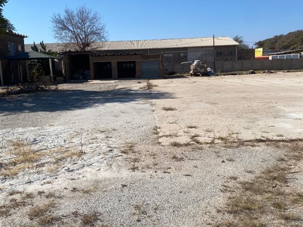 400 m² Commercial space 400 m² Commercial space