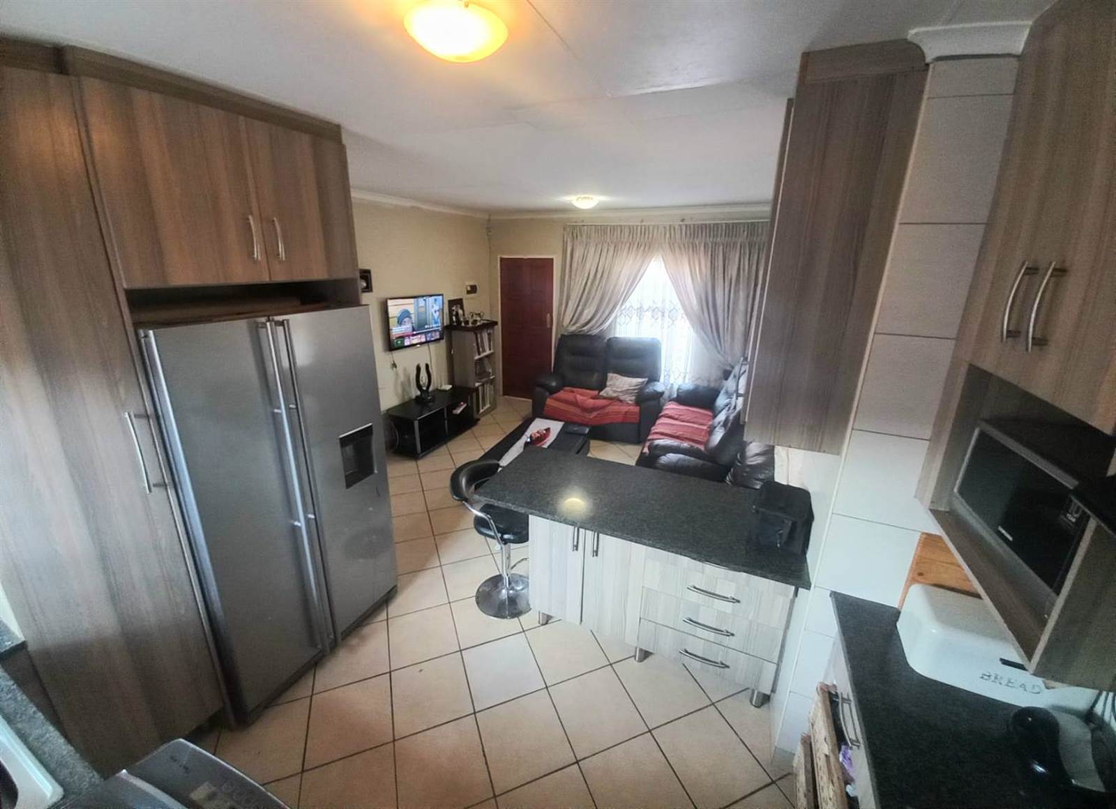 2 Bed House in Atteridgeville photo number 9