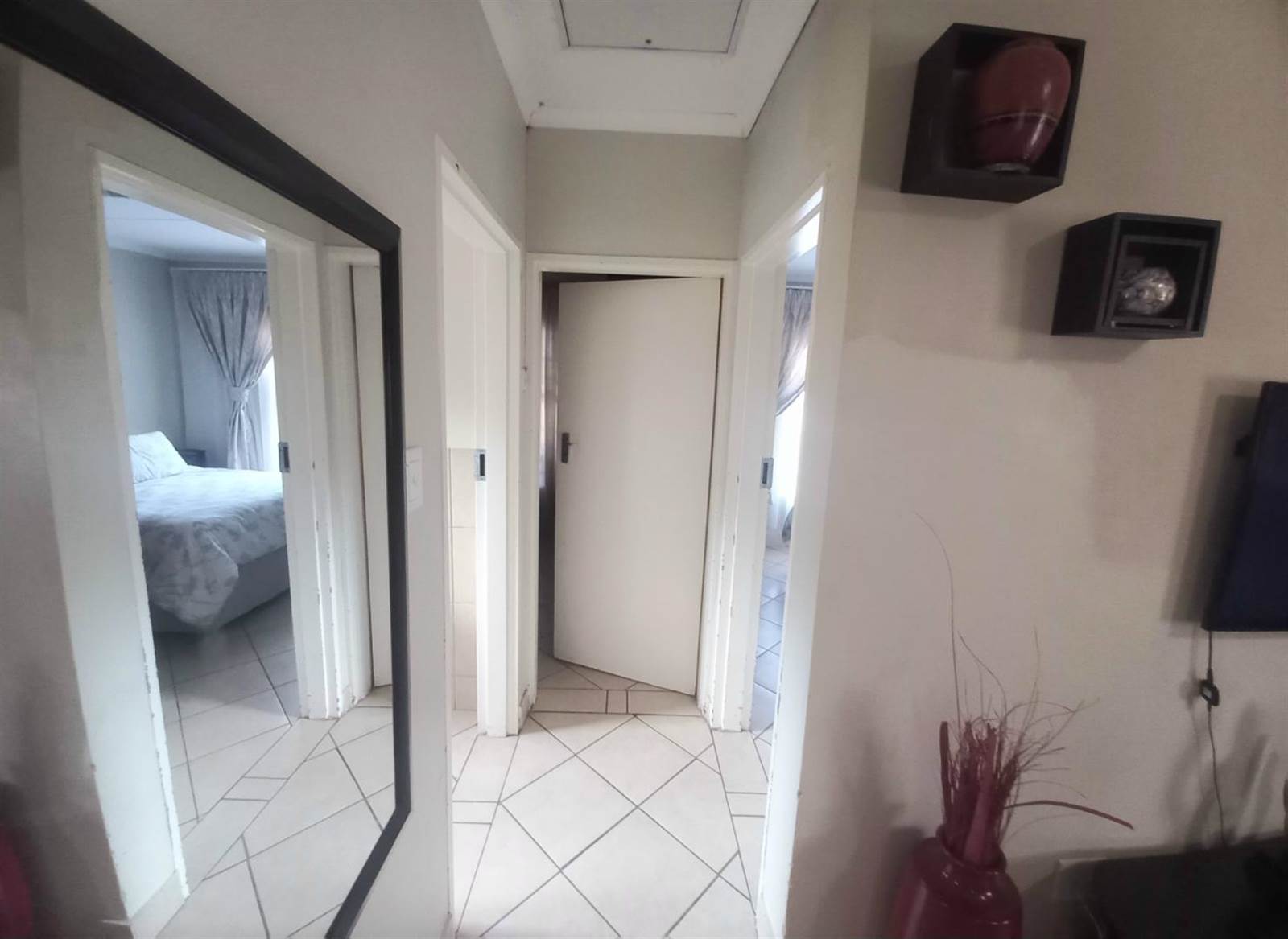2 Bed House in Atteridgeville photo number 18