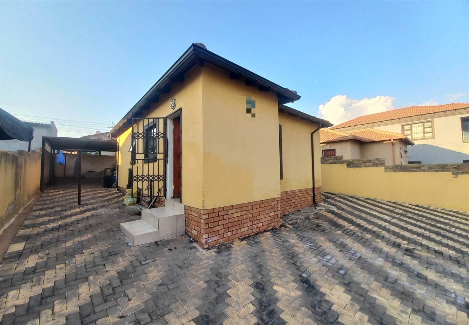 2 Bed House in Atteridgeville photo number 5