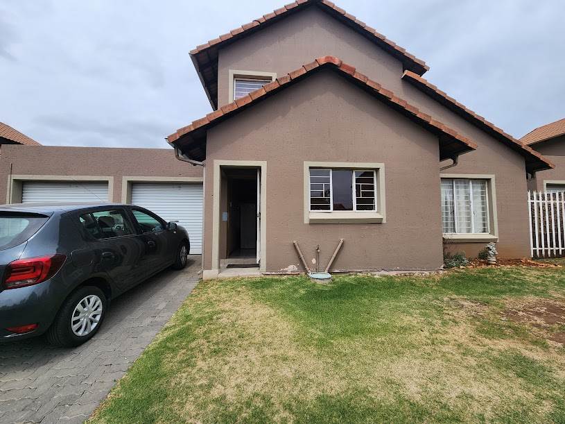 4 Bed Cluster in Benoni Central photo number 18