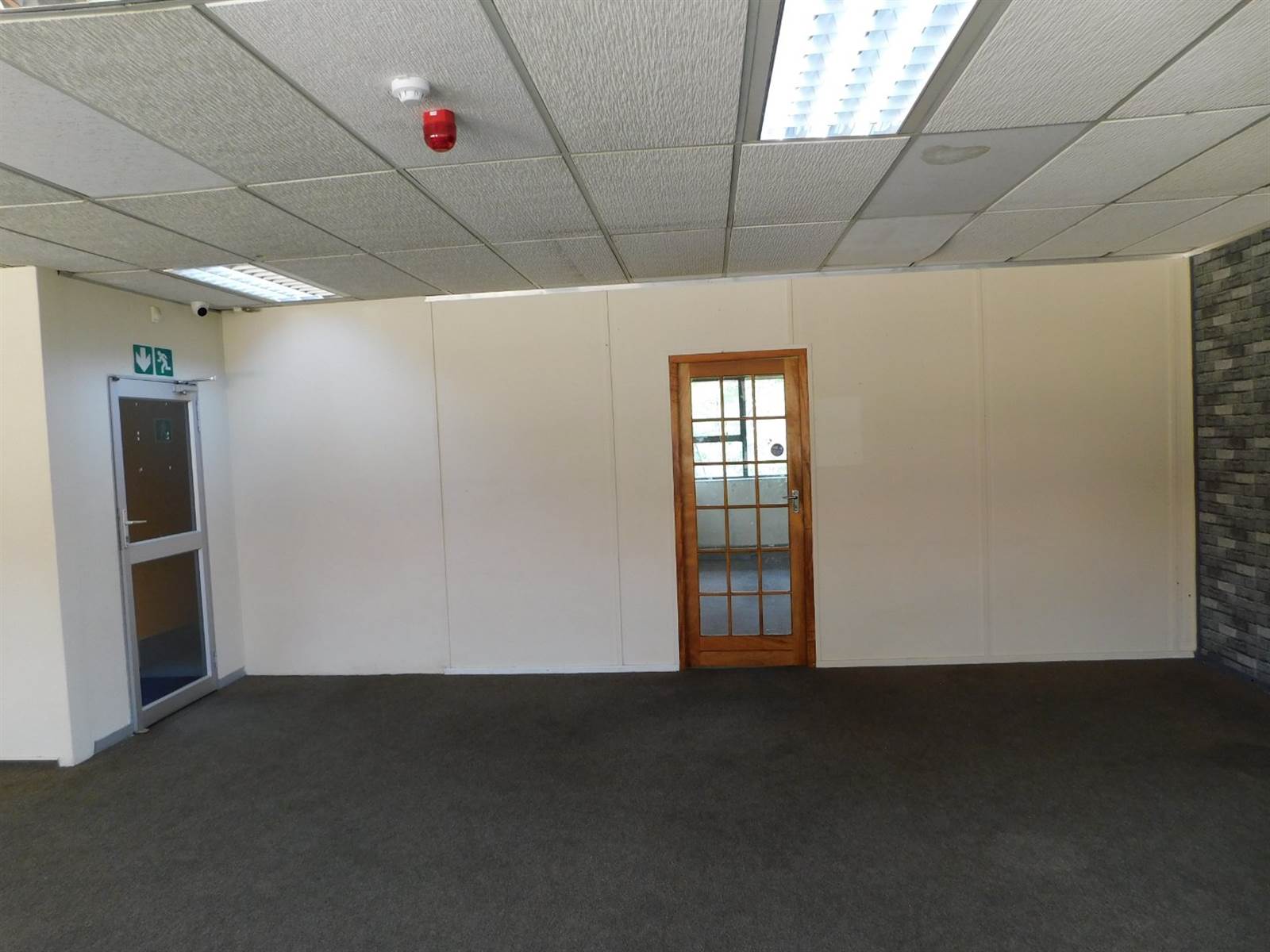 684  m² Office Space in Ferndale photo number 17