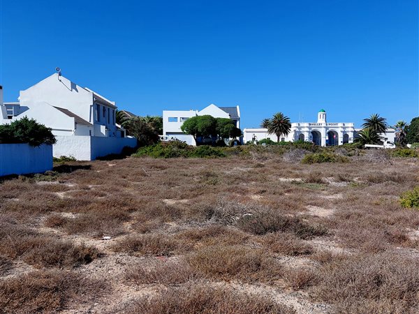 573 m² Land available in Britannia Bay