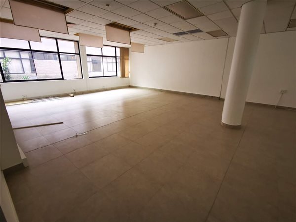 80.1  m² Commercial space