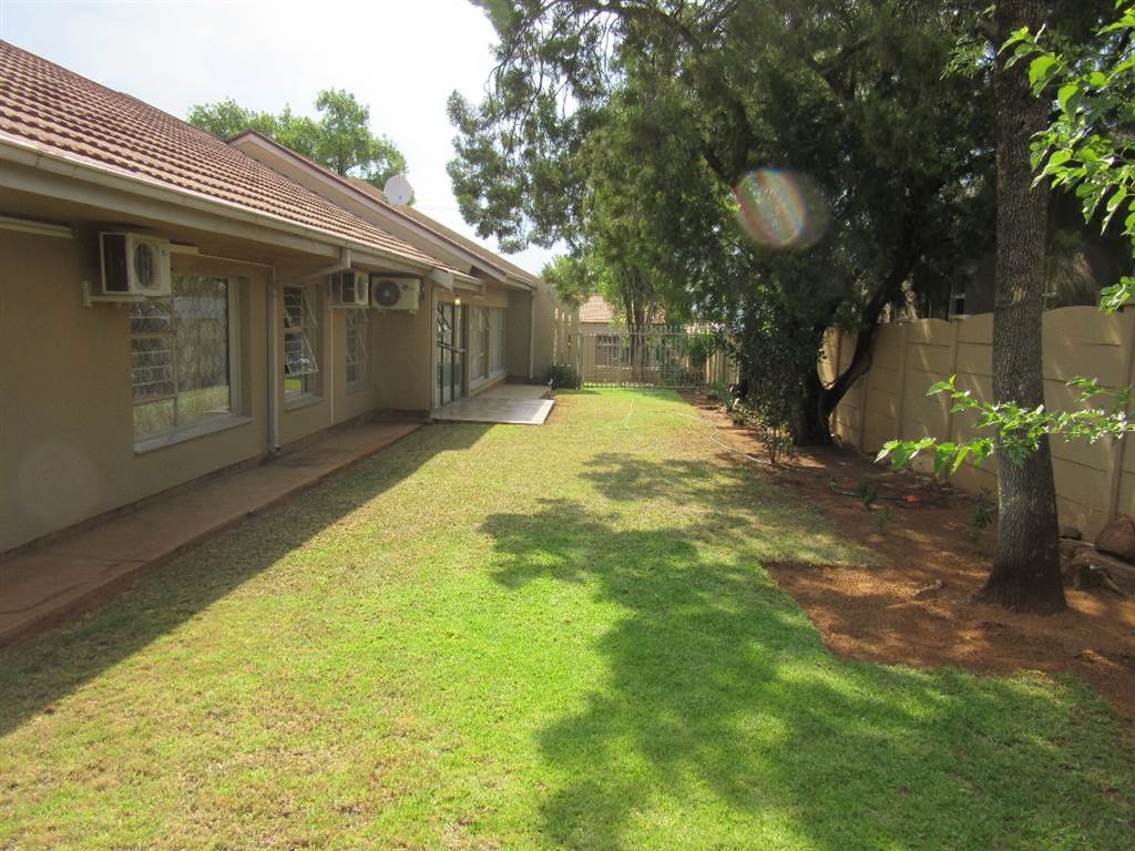 4 Bed House in Vryburg photo number 29