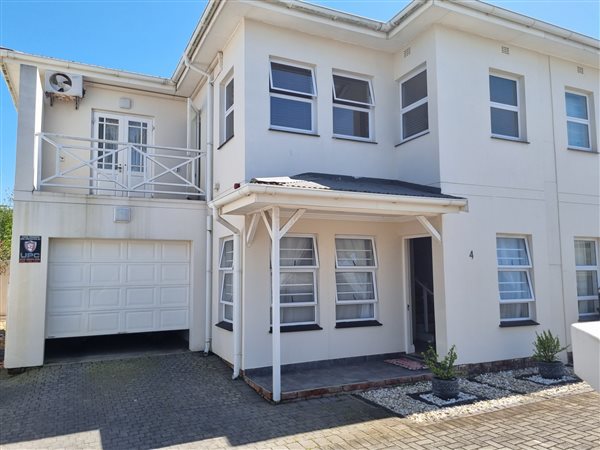 3 Bed Townhouse