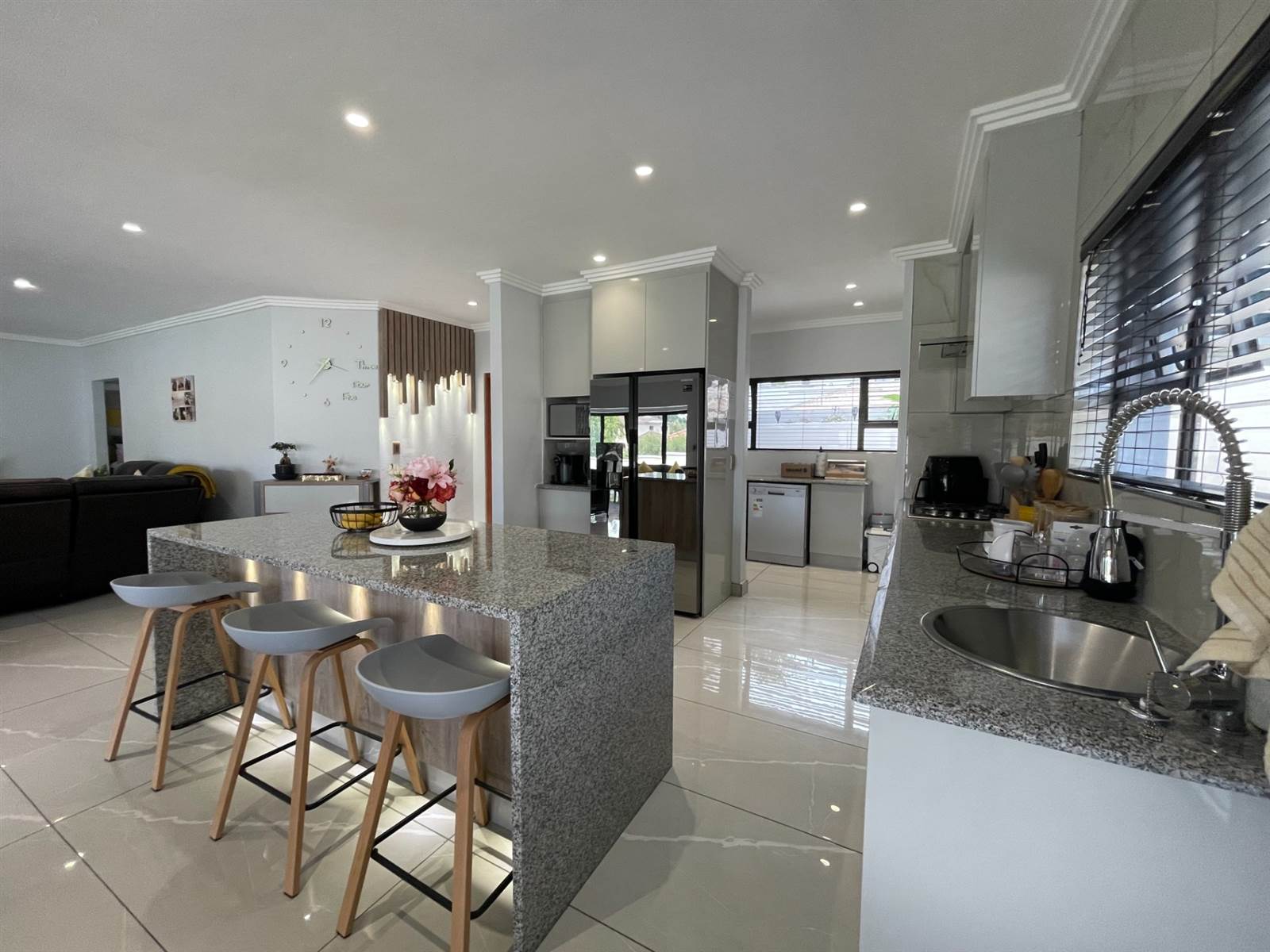 3 Bed House in Shelly Beach photo number 11