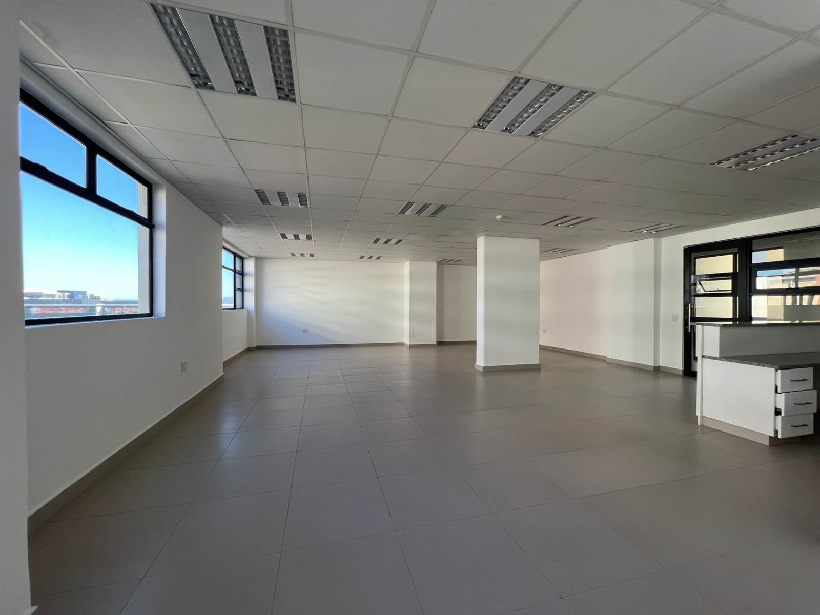 103.35  m² Commercial space in Umhlanga Ridge photo number 7