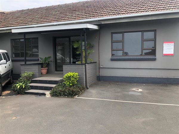 70  m² Commercial space in Durban North