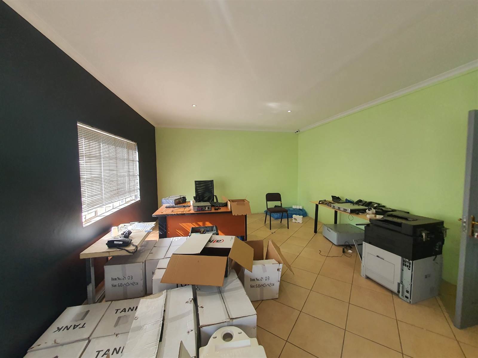 2925  m² Commercial space in Kleinfontein photo number 4