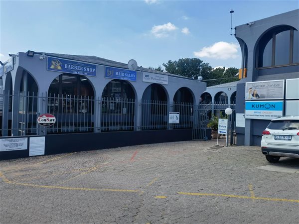 140  m² Commercial space in Murrayfield